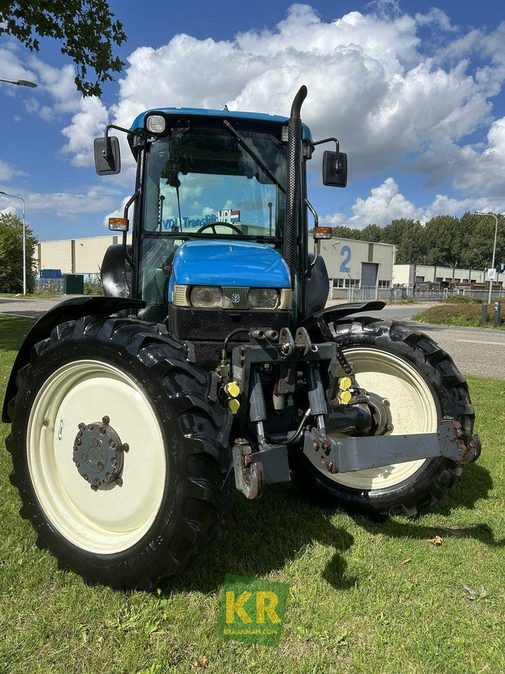 New Holland TN75S - Traktor: das Bild 2 New Holland TN75S - Traktor: das Bild 2