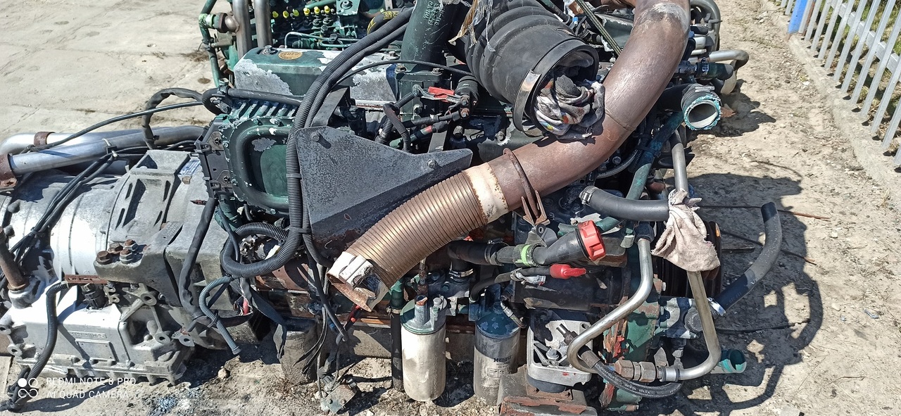 VOLVO FL7 D7 310 D7C310 - Motor und Teile für LKW: das Bild 2 VOLVO FL7 D7 310 D7C310 - Motor und Teile für LKW: das Bild 2