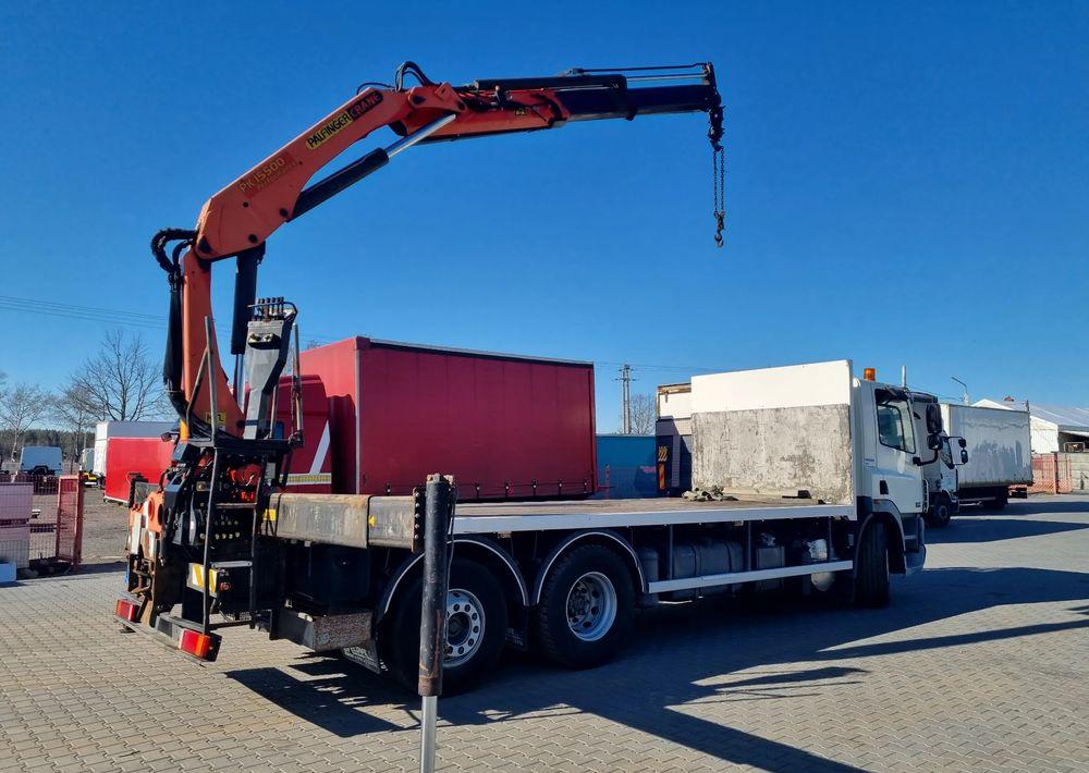 DAF CF 85 360 - Pritsche LKW, Autokran: das Bild 3 DAF CF 85 360 - Pritsche LKW, Autokran: das Bild 3