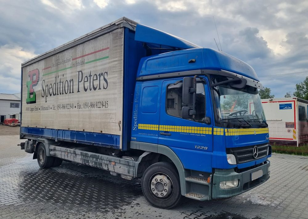 Mercedes-Benz Atego 1229 - Abschleppwagen: das Bild 4 Mercedes-Benz Atego 1229 - Abschleppwagen: das Bild 4
