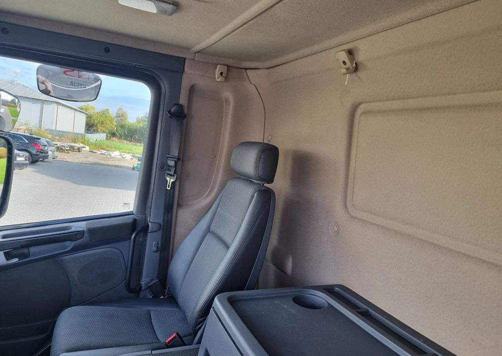 Fahrgestell LKW Scania P360: das Bild 10