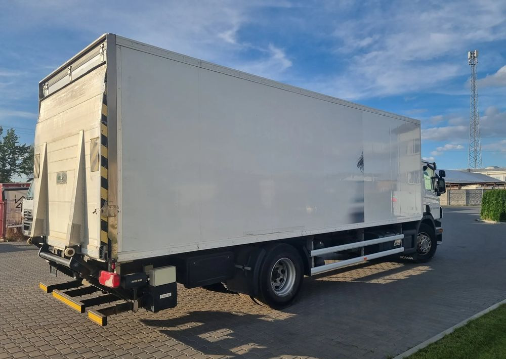 Scania P400 - Kühlkoffer LKW: das Bild 4 Scania P400 - Kühlkoffer LKW: das Bild 4