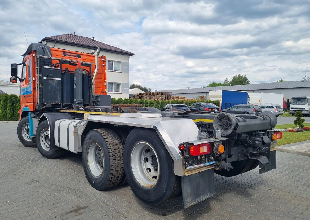 Volvo FH 500 8x2/4 - Abrollkipper: das Bild 5 Volvo FH 500 8x2/4 - Abrollkipper: das Bild 5