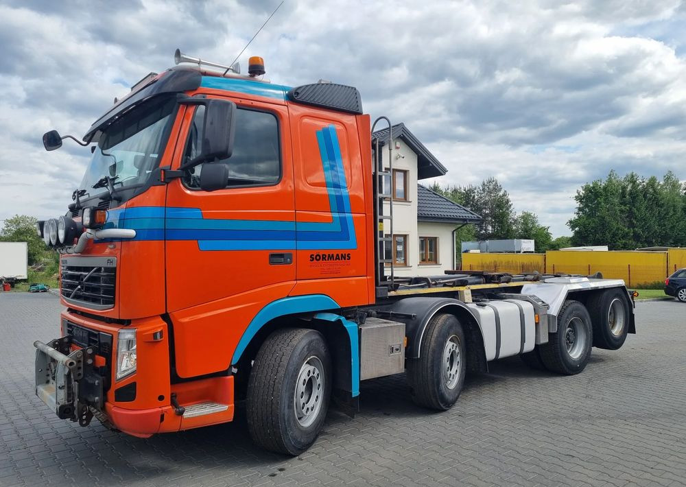 Volvo FH 500 8x2/4 - Abrollkipper: das Bild 3 Volvo FH 500 8x2/4 - Abrollkipper: das Bild 3