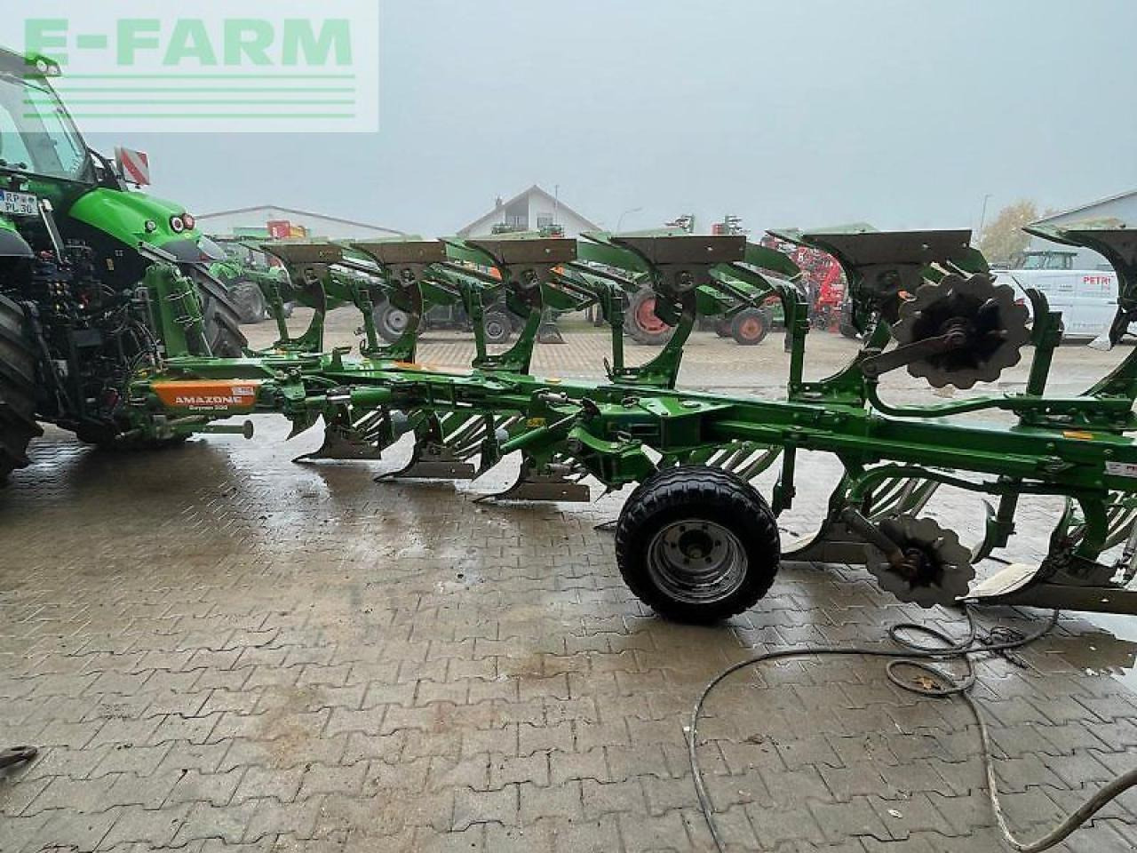 Amazone cayron 200 v - Pflug: das Bild 1 Amazone cayron 200 v - Pflug: das Bild 1
