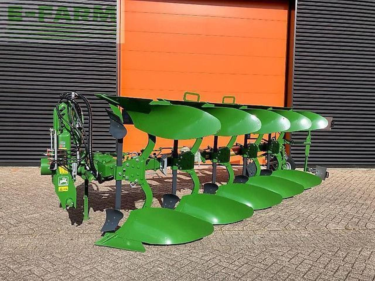 Amazone cayros xs 4-950 v +1 - Pflug: das Bild 1 Amazone cayros xs 4-950 v +1 - Pflug: das Bild 1