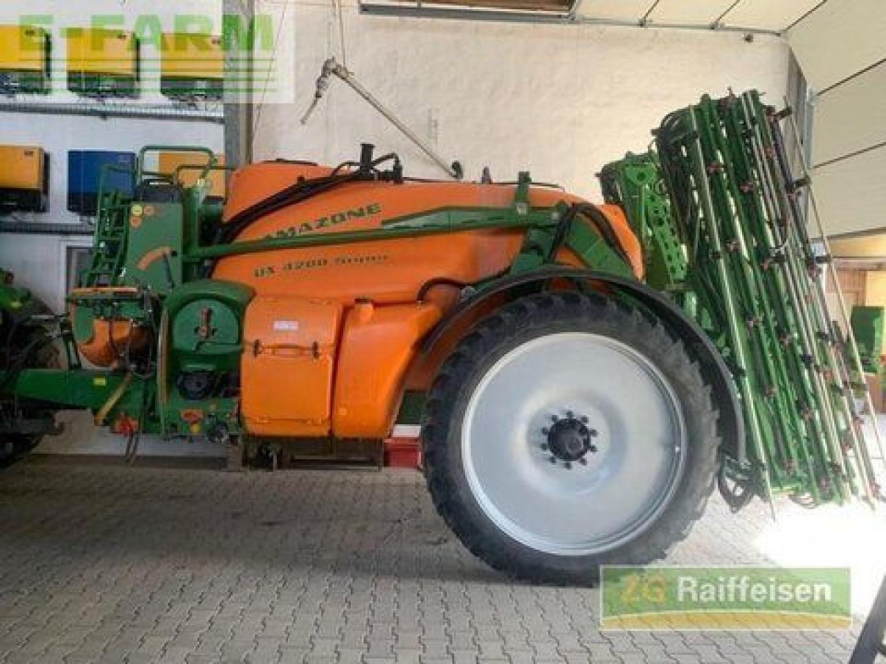 Amazone ux 4200 super (18) - Anhängespritze: das Bild 2 Amazone ux 4200 super (18) - Anhängespritze: das Bild 2