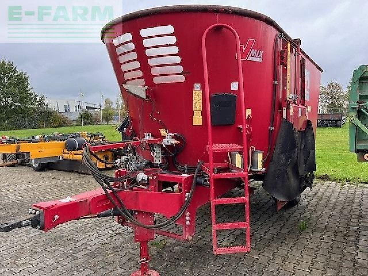 BVL - van Lengerich v-mix plus futtermischwagen - Fütterungstechnik: das Bild 1 BVL - van Lengerich v-mix plus futtermischwagen - Fütterungstechnik: das Bild 1