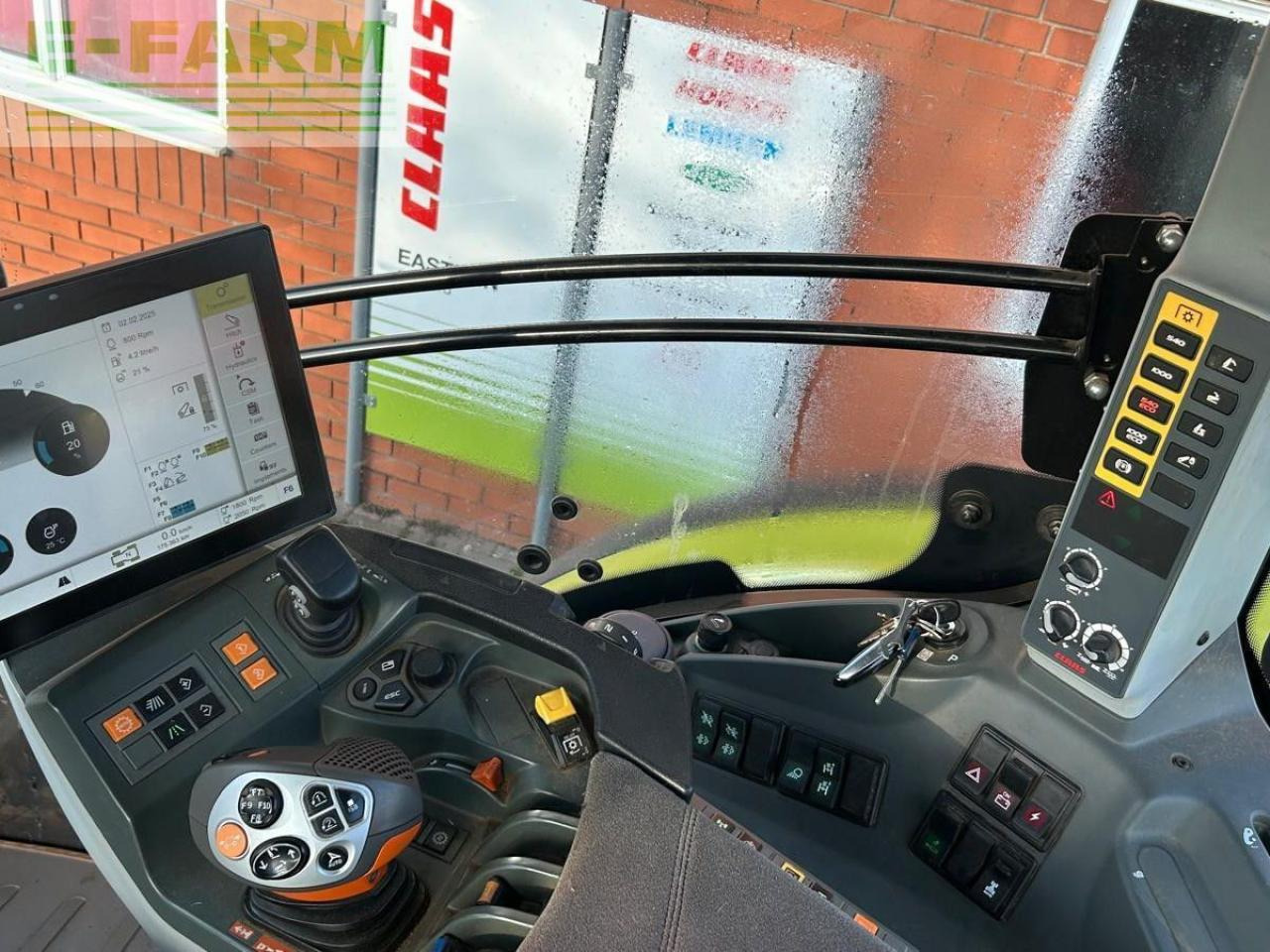 CLAAS ARION 630 - Traktor: das Bild 4 CLAAS ARION 630 - Traktor: das Bild 4