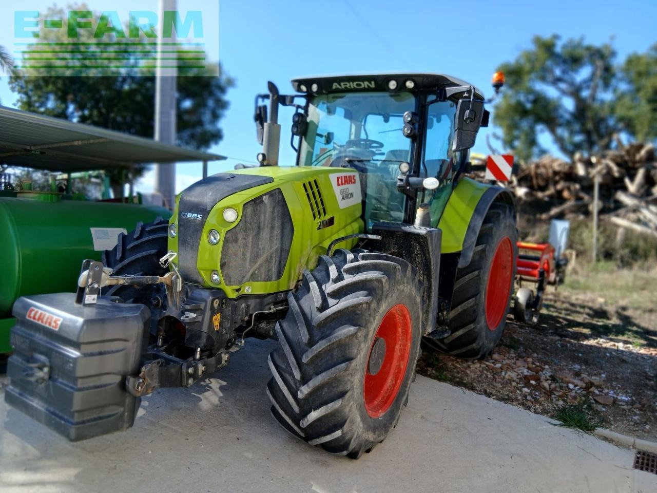 CLAAS ARION 660 St4 CMATIC - Traktor: das Bild 1 CLAAS ARION 660 St4 CMATIC - Traktor: das Bild 1