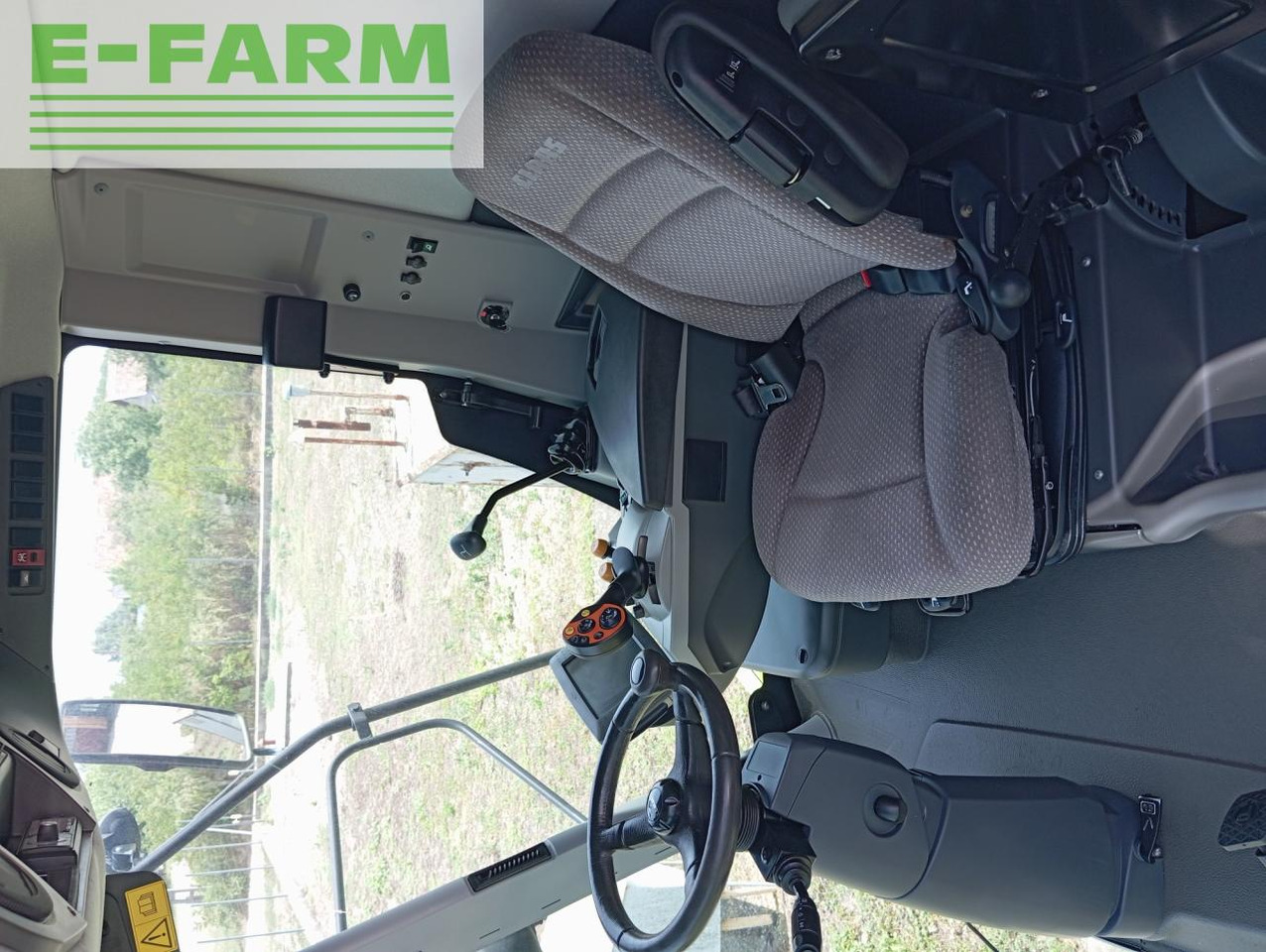 CLAAS Tucano 330 - Mähdrescher: das Bild 4 CLAAS Tucano 330 - Mähdrescher: das Bild 4