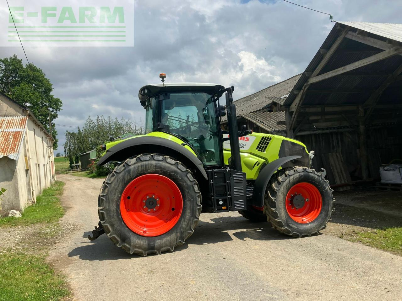 CLAAS axion 800 - Traktor: das Bild 3 CLAAS axion 800 - Traktor: das Bild 3