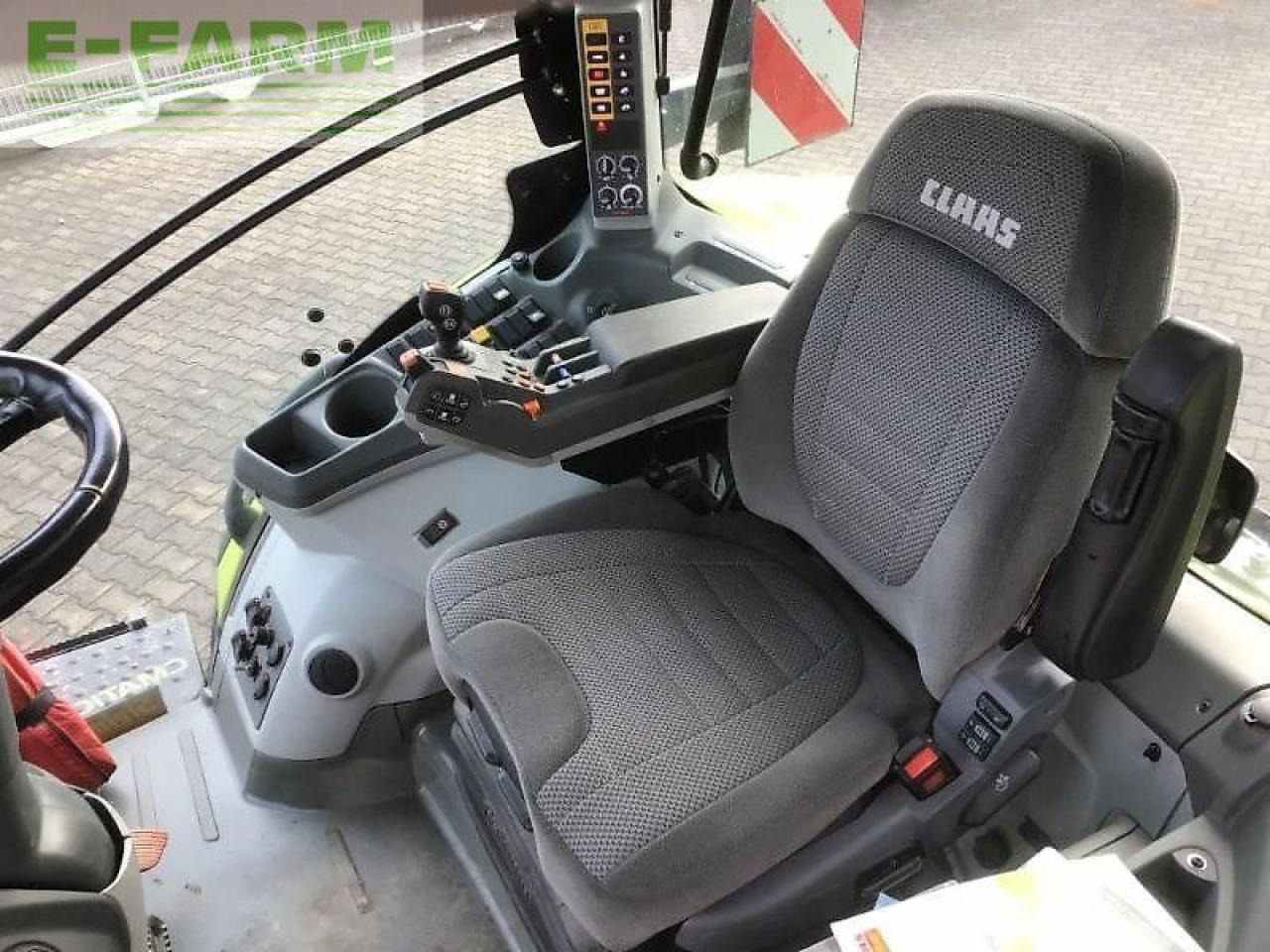 Traktor CLAAS axion 810: das Bild 6
