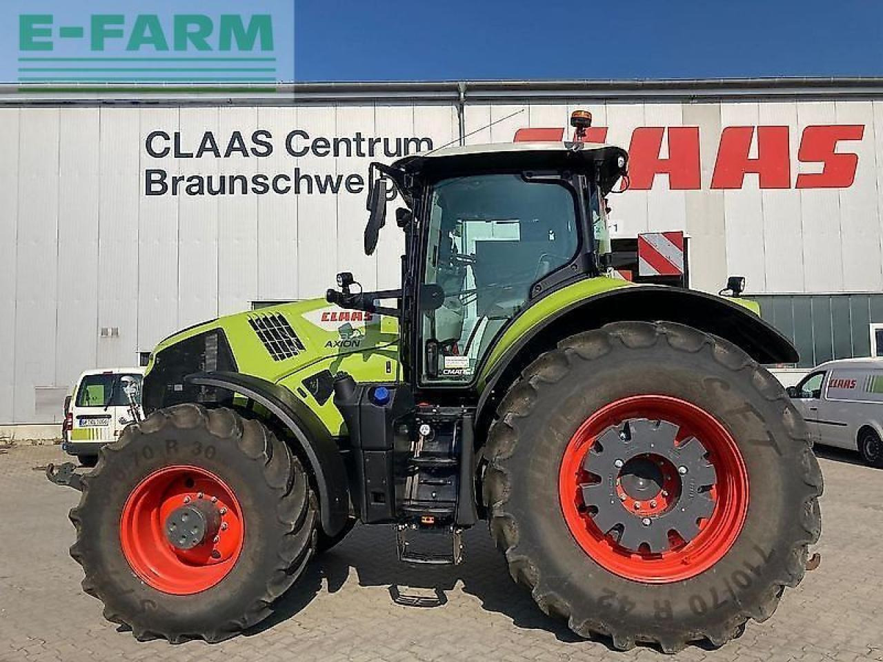 CLAAS axion 870 cmatic CMATIC - Traktor: das Bild 1 CLAAS axion 870 cmatic CMATIC - Traktor: das Bild 1
