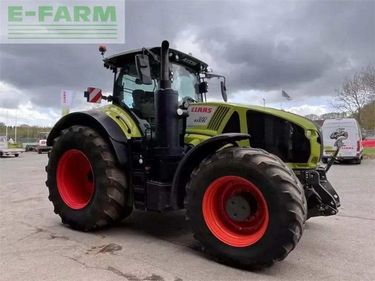 CLAAS axion 940 cmatic cebis CMATIC CEBIS - Traktor: das Bild 3 CLAAS axion 940 cmatic cebis CMATIC CEBIS - Traktor: das Bild 3