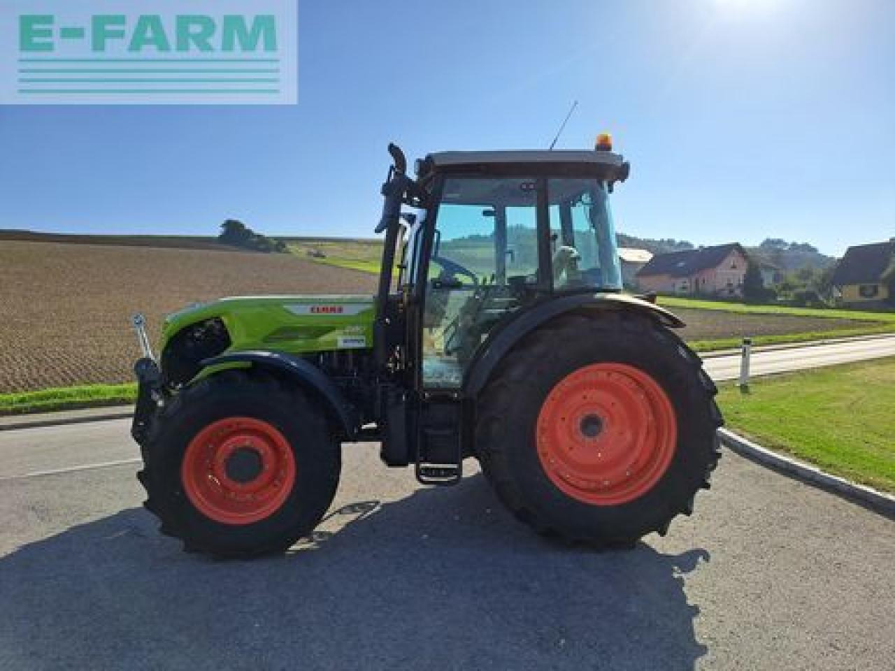 CLAAS axos 240 - Traktor: das Bild 3 CLAAS axos 240 - Traktor: das Bild 3