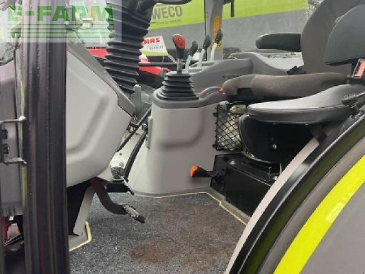 CLAAS axos 240 advanced claas trakto - Traktor: das Bild 3 CLAAS axos 240 advanced claas trakto - Traktor: das Bild 3