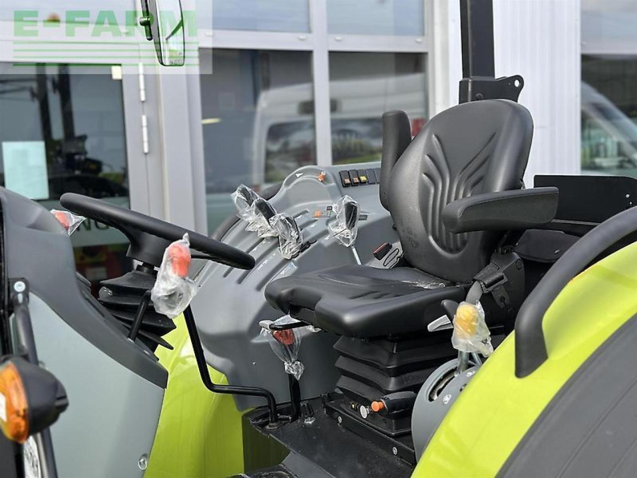 CLAAS elios 210 plattform - Traktor: das Bild 4 CLAAS elios 210 plattform - Traktor: das Bild 4