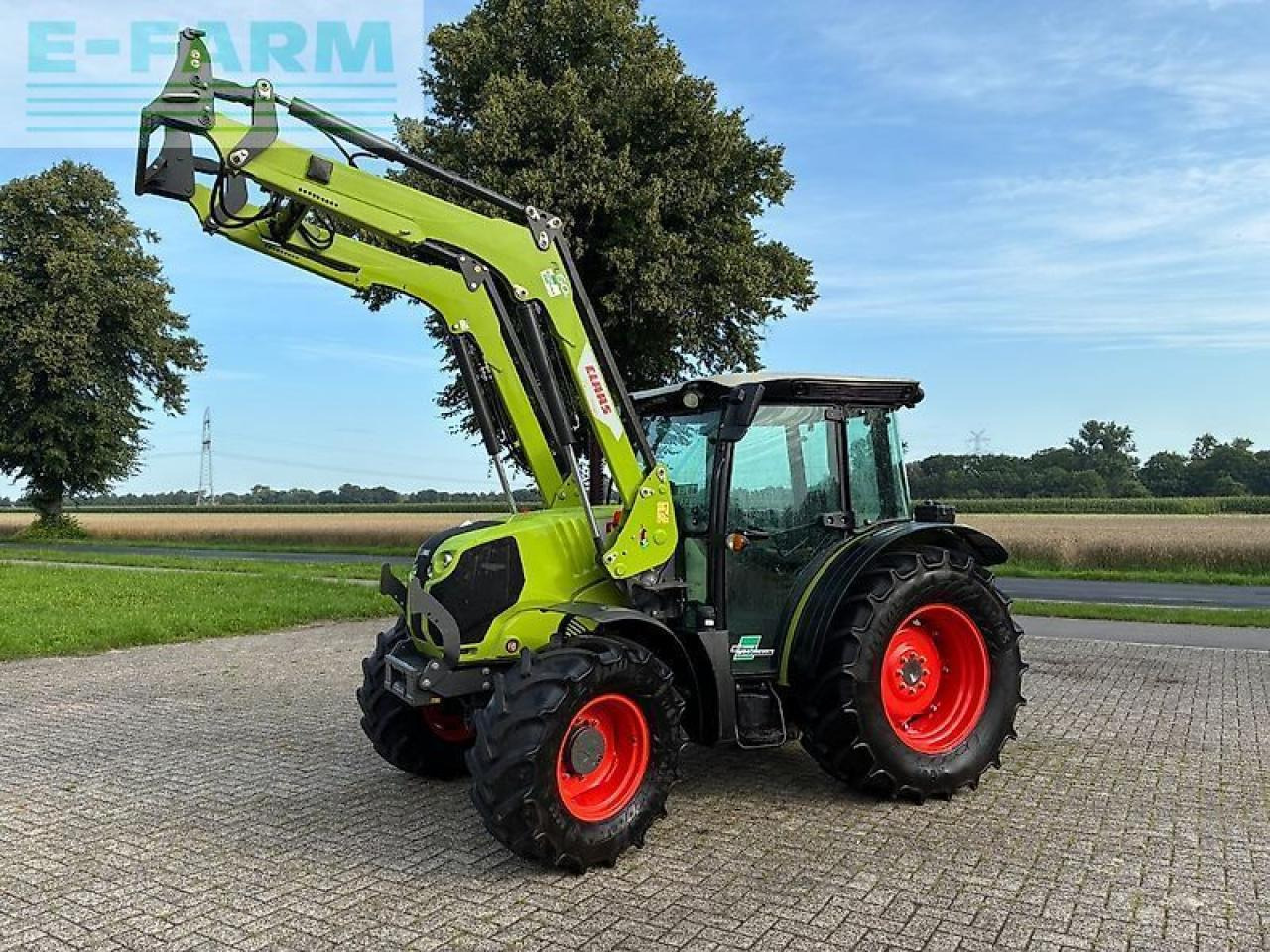 CLAAS elios 220 - Traktor: das Bild 1 CLAAS elios 220 - Traktor: das Bild 1