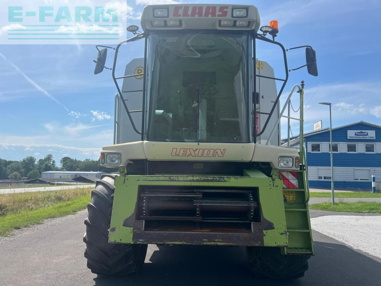 CLAAS lexion 405 - Mähdrescher: das Bild 2 CLAAS lexion 405 - Mähdrescher: das Bild 2