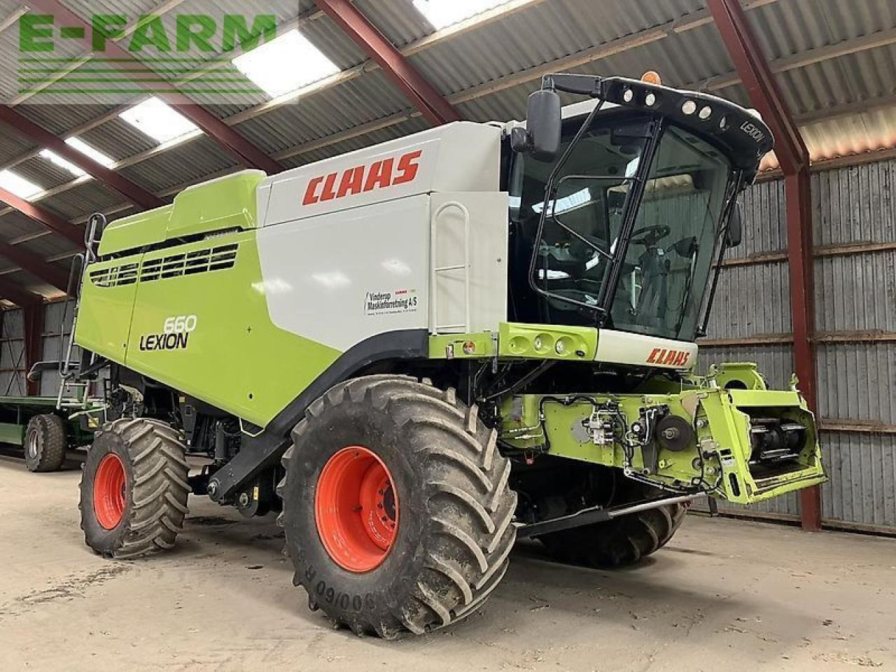 CLAAS lexion 660 - Mähdrescher: das Bild 2 CLAAS lexion 660 - Mähdrescher: das Bild 2