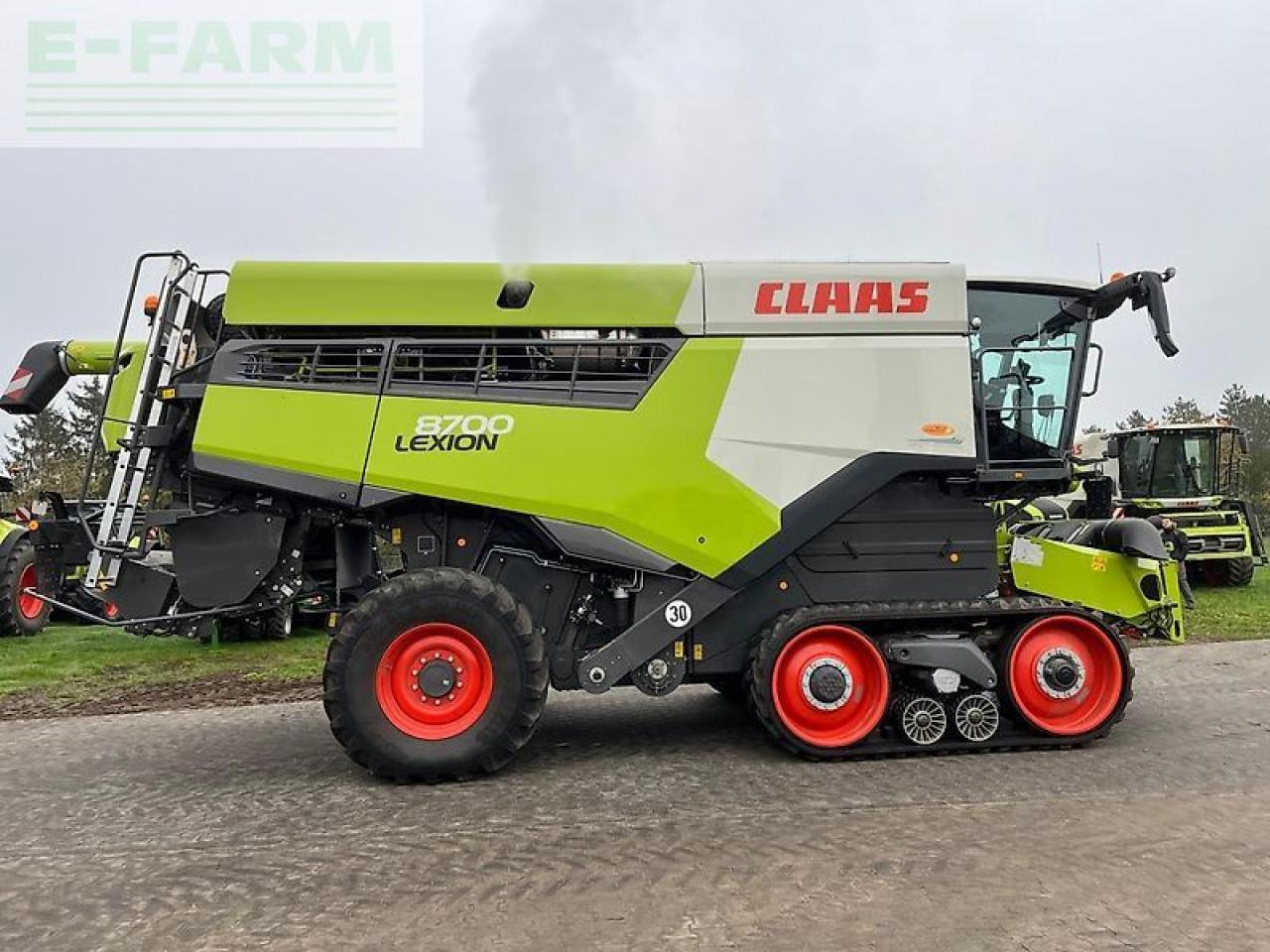 CLAAS lexion 8700 tt - Mähdrescher: das Bild 2 CLAAS lexion 8700 tt - Mähdrescher: das Bild 2