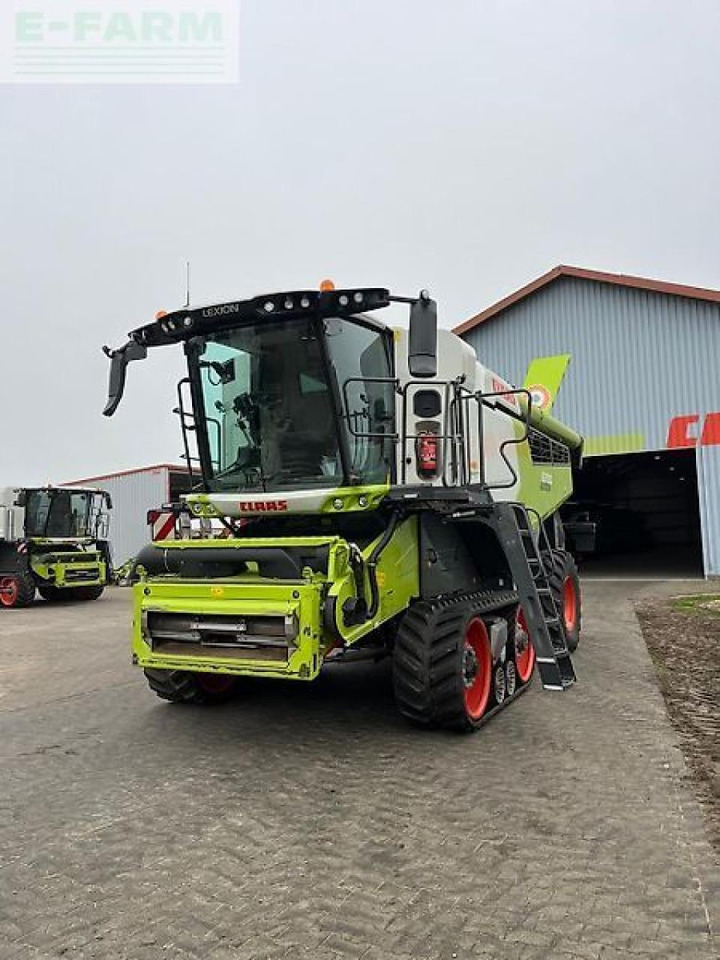 CLAAS lexion 8700 tt - Mähdrescher: das Bild 1 CLAAS lexion 8700 tt - Mähdrescher: das Bild 1