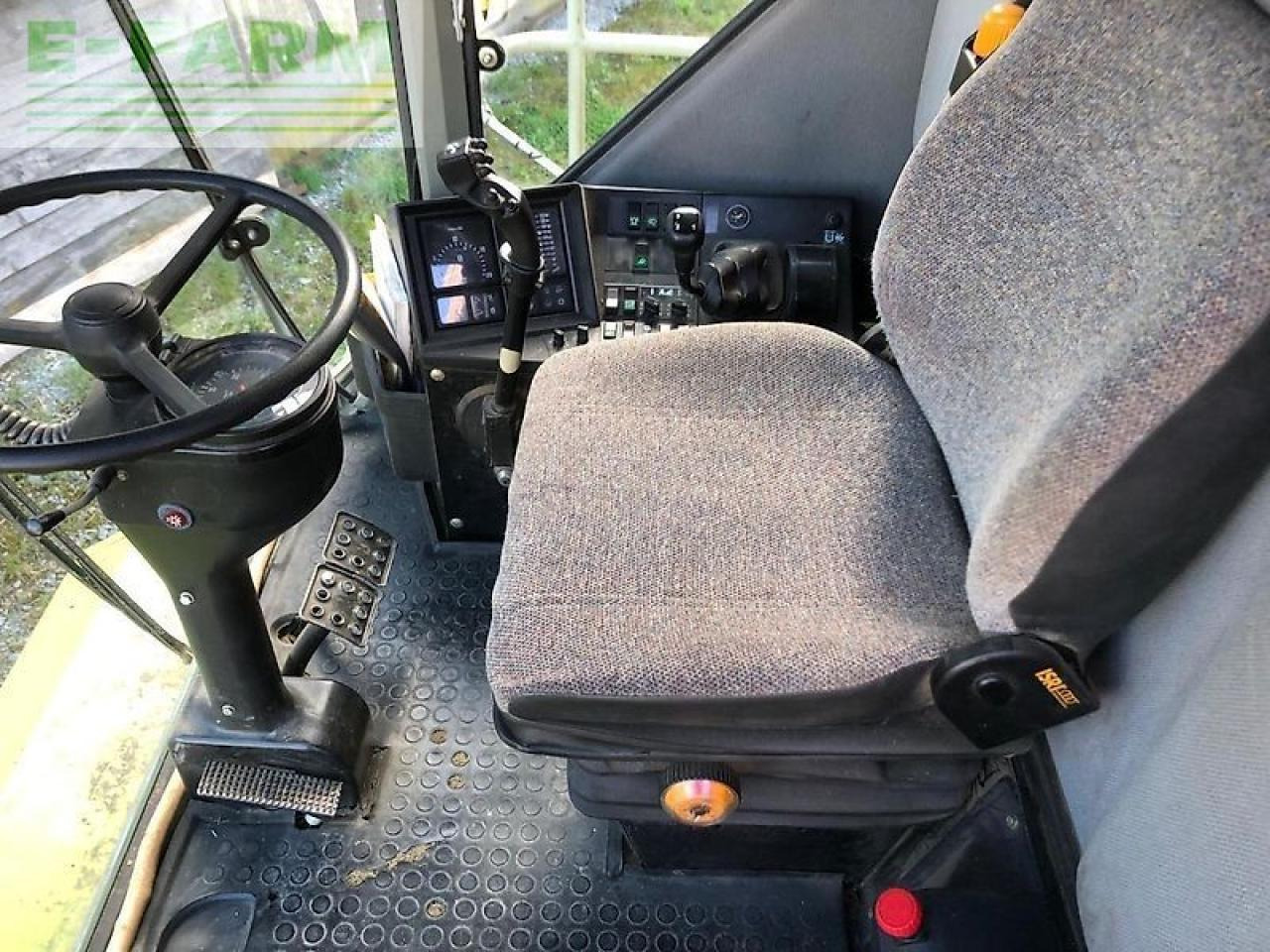 Mähdrescher CLAAS mega 208: das Bild 12