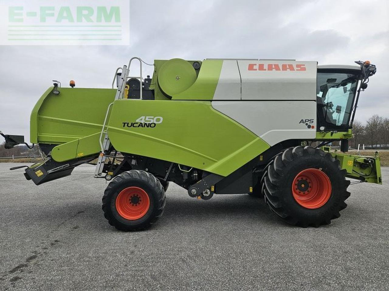 CLAAS tucano 450 - Mähdrescher: das Bild 4 CLAAS tucano 450 - Mähdrescher: das Bild 4