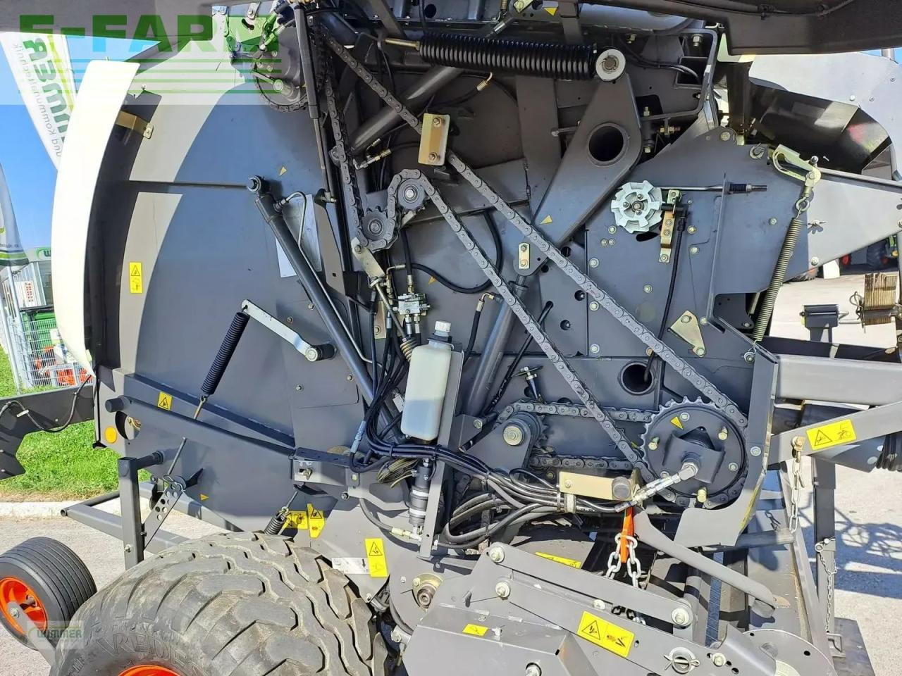 Packenpresse CLAAS variant 385 rc - gebrauchte rundballenpresse: das Bild 12