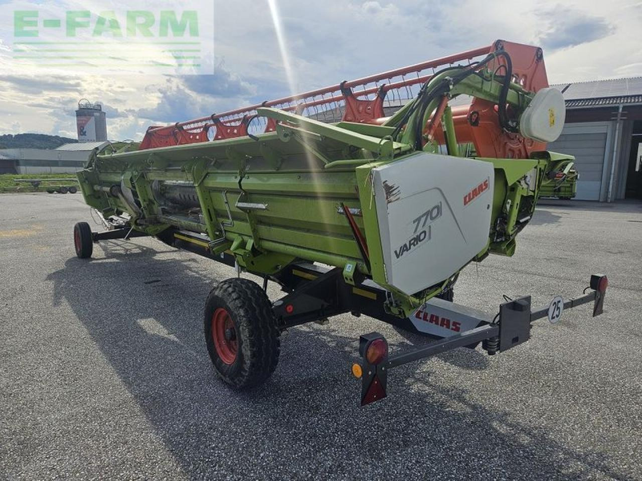 Schneidwerk CLAAS vario 770 + rapstrenner + transportwagen: das Bild 7