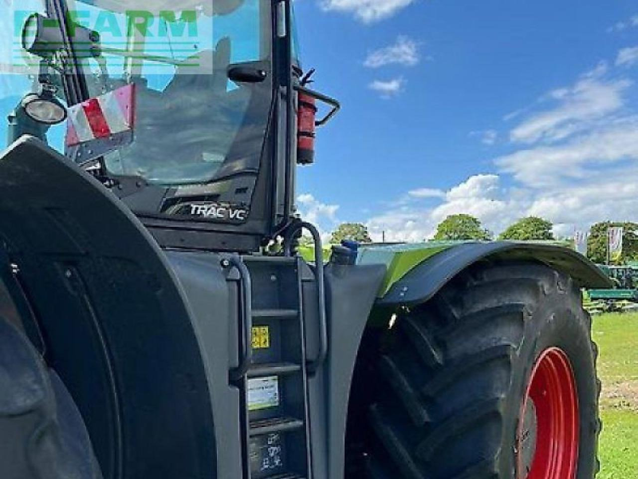 CLAAS xerion 4200 trac vc TRAC VC - Traktor: das Bild 5 CLAAS xerion 4200 trac vc TRAC VC - Traktor: das Bild 5