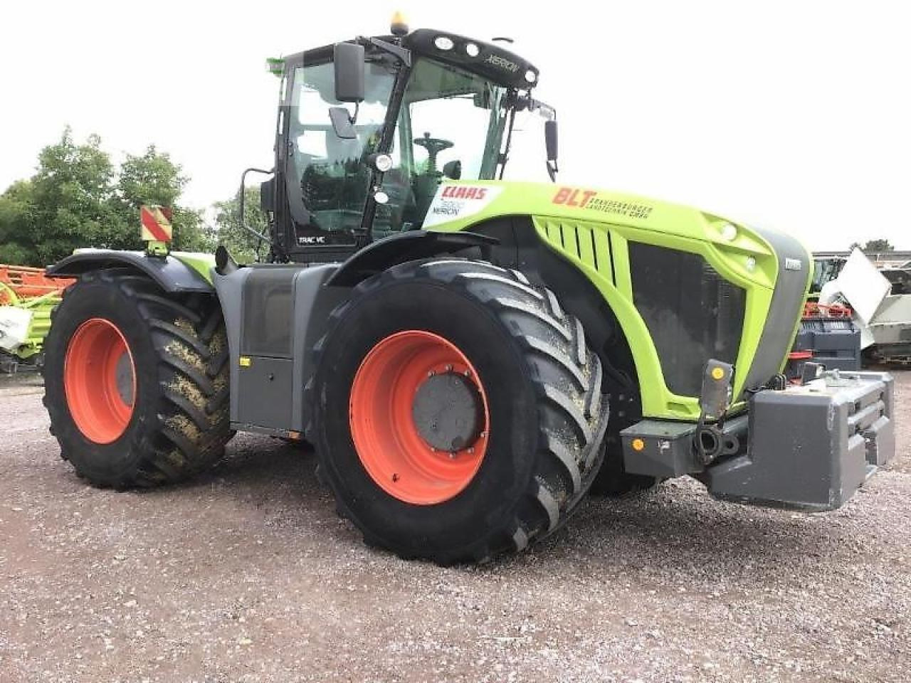 CLAAS xerion 5000 trac TRAC - Traktor: das Bild 3 CLAAS xerion 5000 trac TRAC - Traktor: das Bild 3
