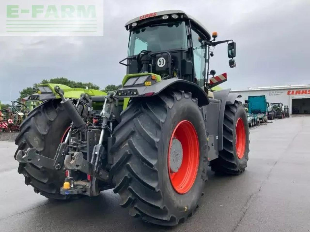 CLAAS xerion 5000 trac vc TRAC VC - Traktor: das Bild 5 CLAAS xerion 5000 trac vc TRAC VC - Traktor: das Bild 5