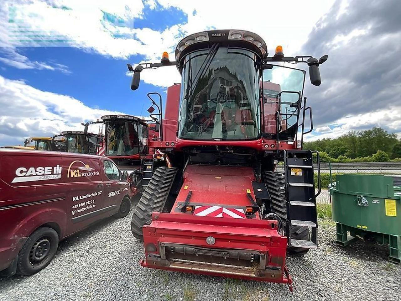 Case-IH axial flow 8240 - Mähdrescher: das Bild 2 Case-IH axial flow 8240 - Mähdrescher: das Bild 2