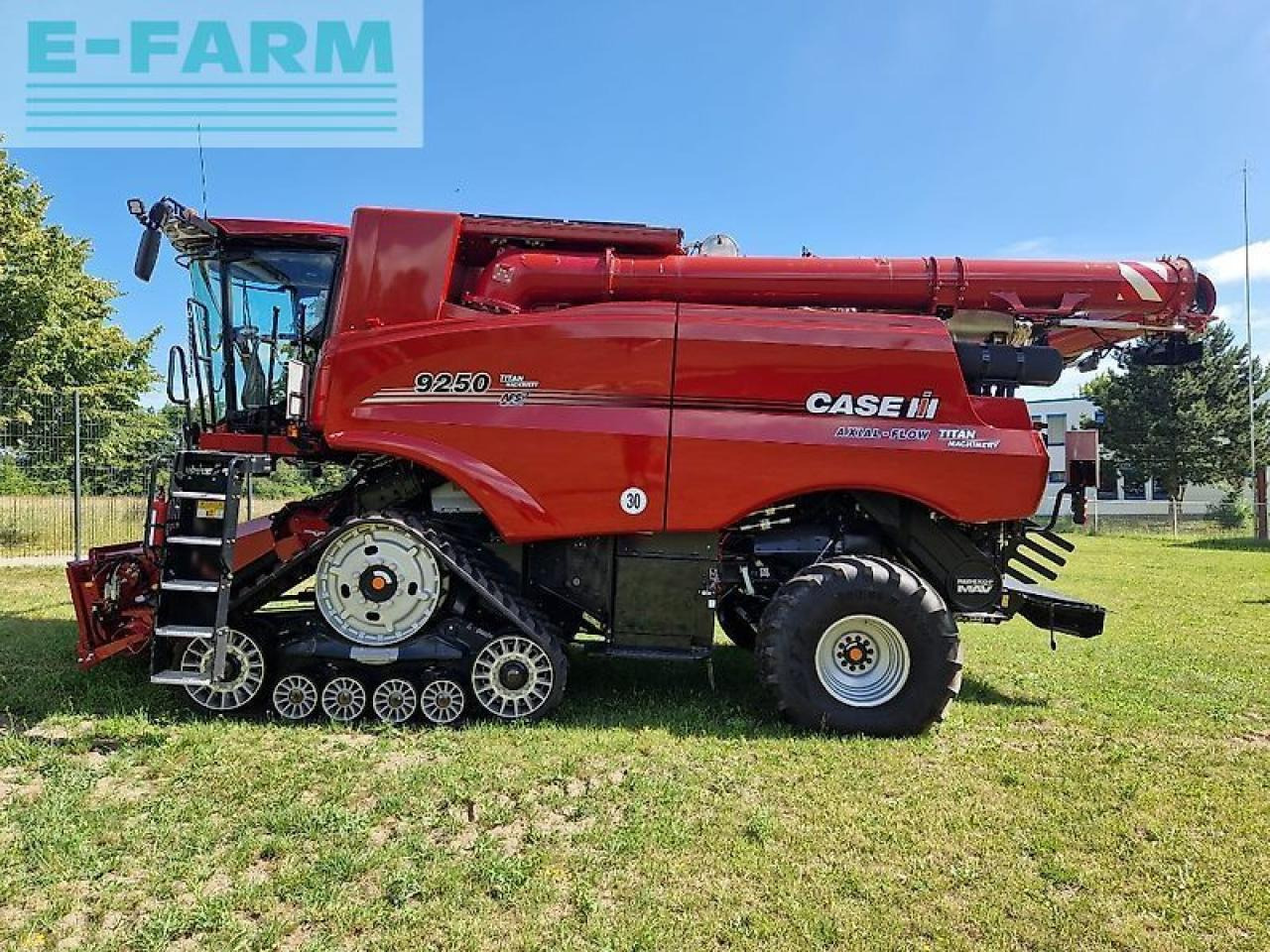 Case-IH axial flow 9250 st 5 p - Mähdrescher: das Bild 1 Case-IH axial flow 9250 st 5 p - Mähdrescher: das Bild 1