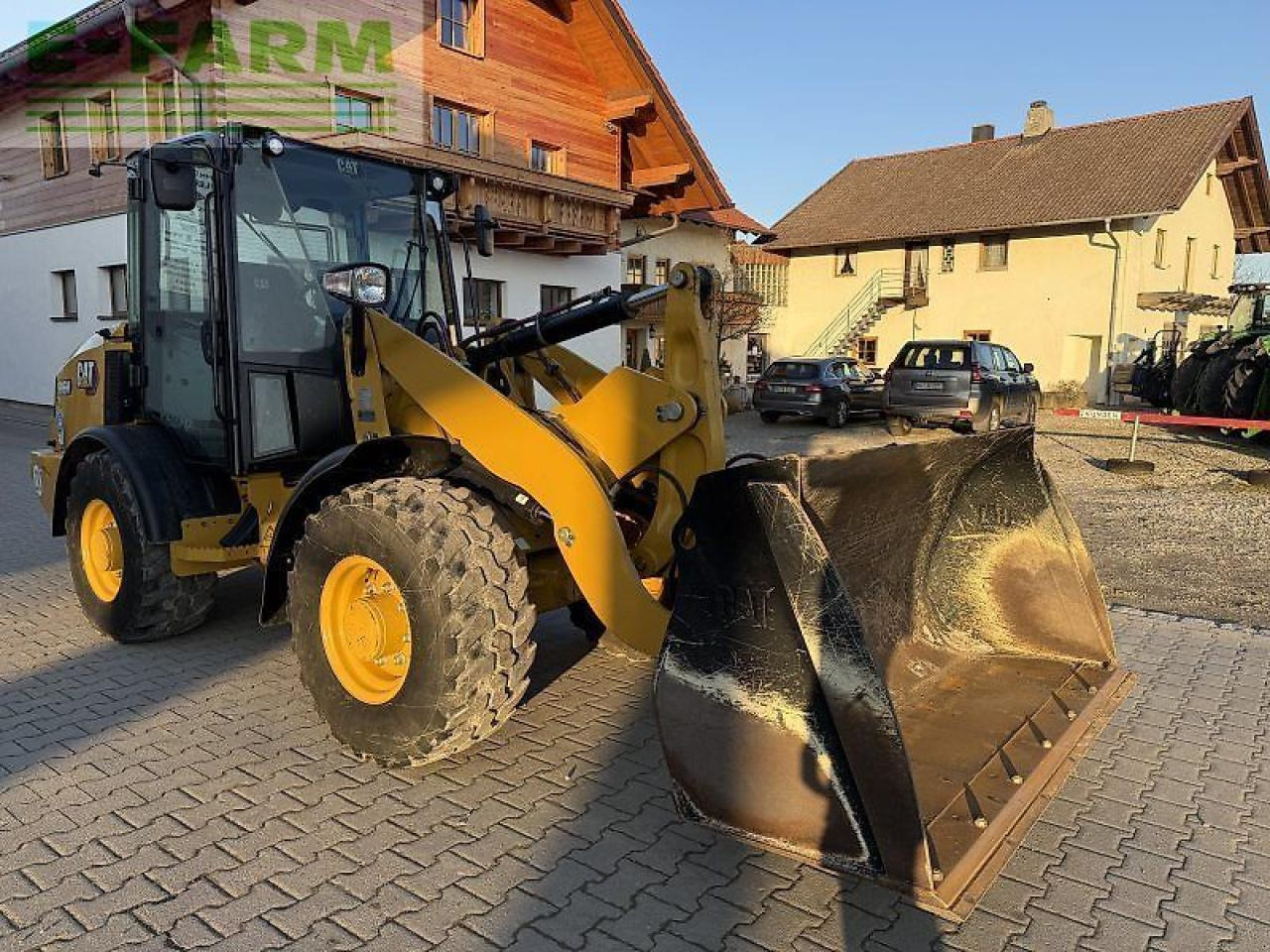 Caterpillar 906 m - Minibagger: das Bild 5 Caterpillar 906 m - Minibagger: das Bild 5