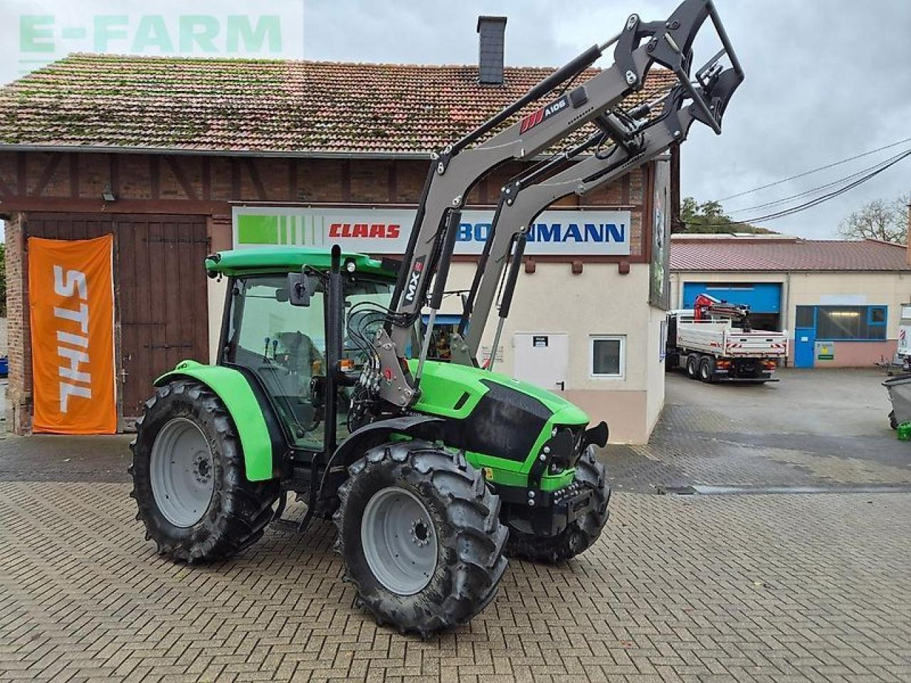 Deutz-Fahr 5105.4 g mit frontlader - Traktor: das Bild 1 Deutz-Fahr 5105.4 g mit frontlader - Traktor: das Bild 1