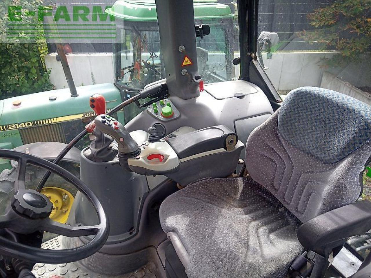 Deutz-Fahr agrotron 210 - Traktor: das Bild 5 Deutz-Fahr agrotron 210 - Traktor: das Bild 5