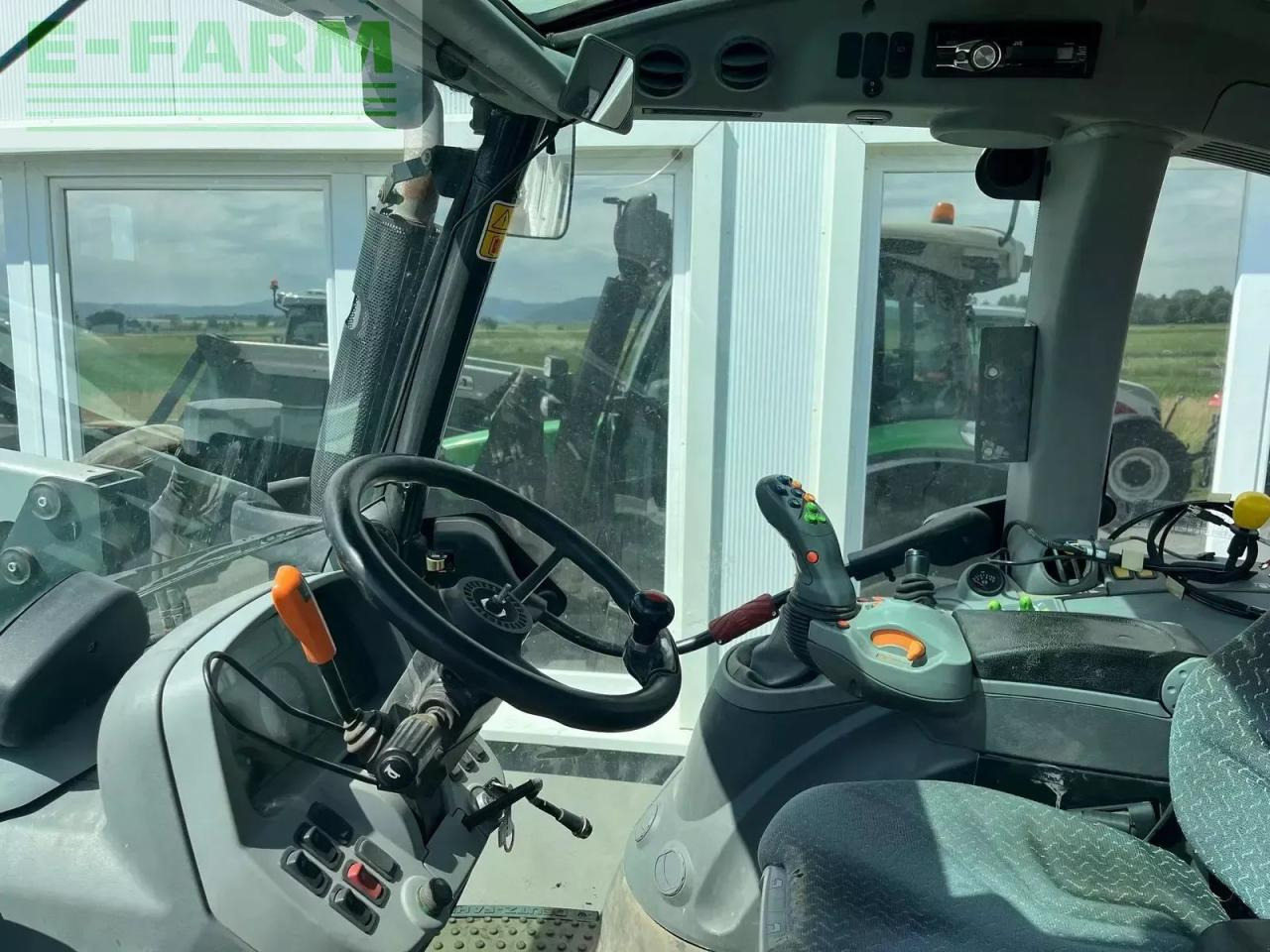 Deutz-Fahr deutz-fahr - Traktor: das Bild 2 Deutz-Fahr deutz-fahr - Traktor: das Bild 2