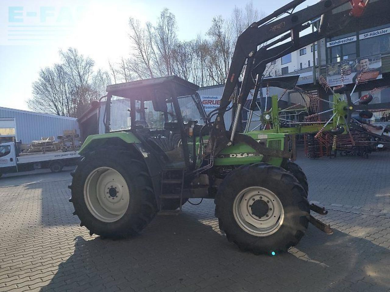 Deutz-Fahr dx 4.51 inkl. hauer - frontlader - Traktor: das Bild 3 Deutz-Fahr dx 4.51 inkl. hauer - frontlader - Traktor: das Bild 3