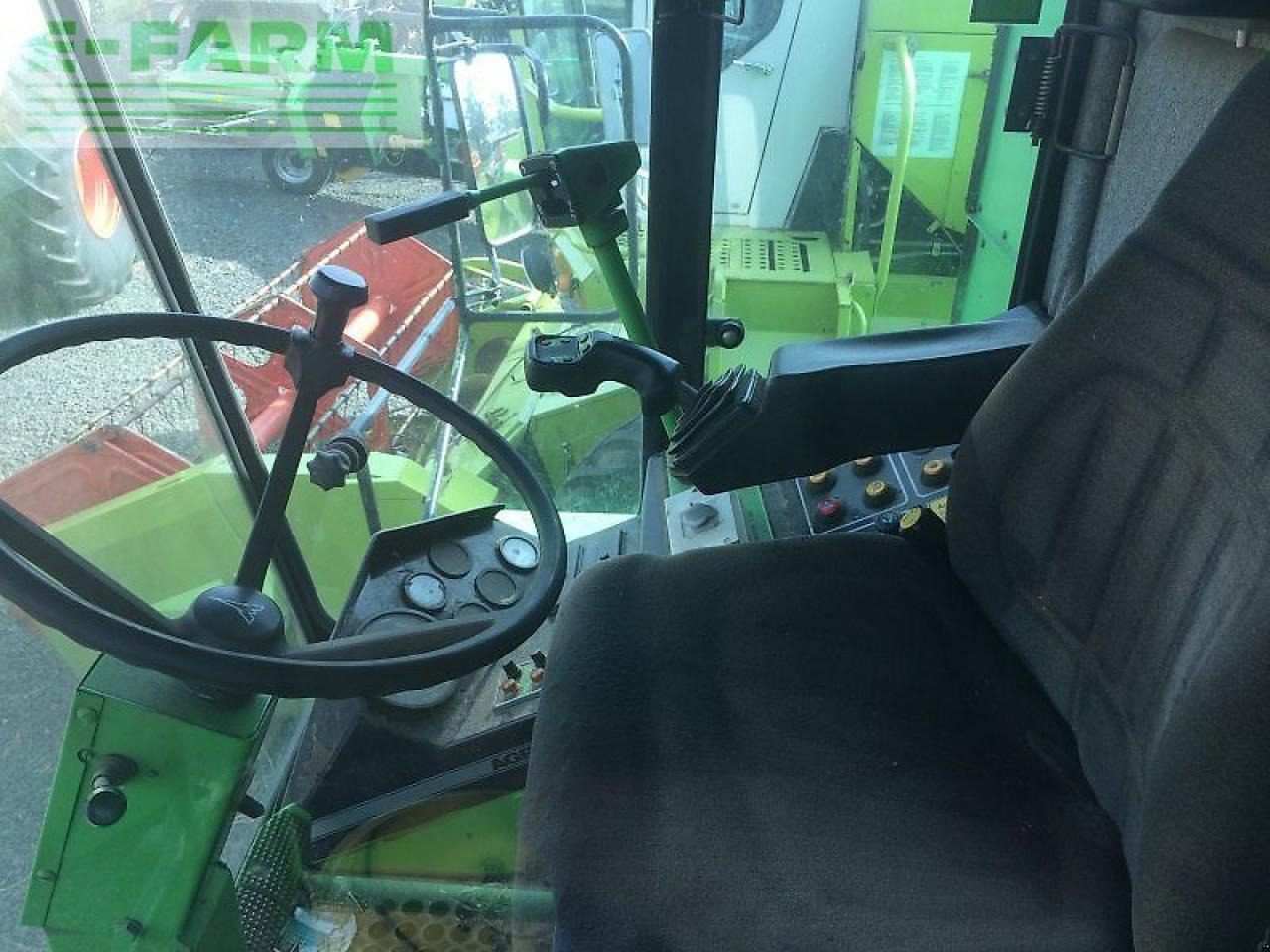 Deutz-Fahr m 35.40 - Ernteforsatz für Häcksler: das Bild 5 Deutz-Fahr m 35.40 - Ernteforsatz für Häcksler: das Bild 5