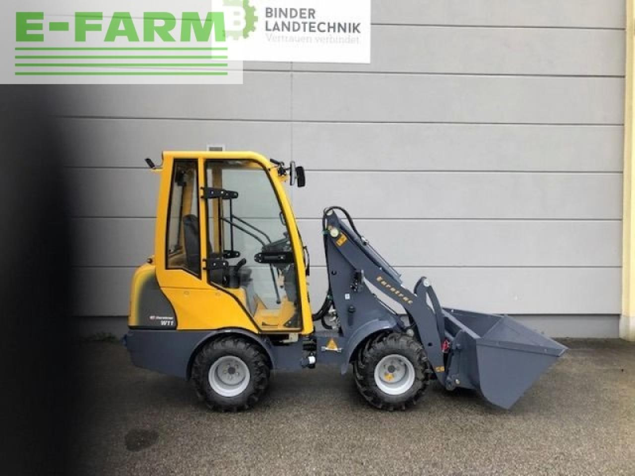 Eurotrac 810 / w11-c hoflader - Minibagger: das Bild 2 Eurotrac 810 / w11-c hoflader - Minibagger: das Bild 2