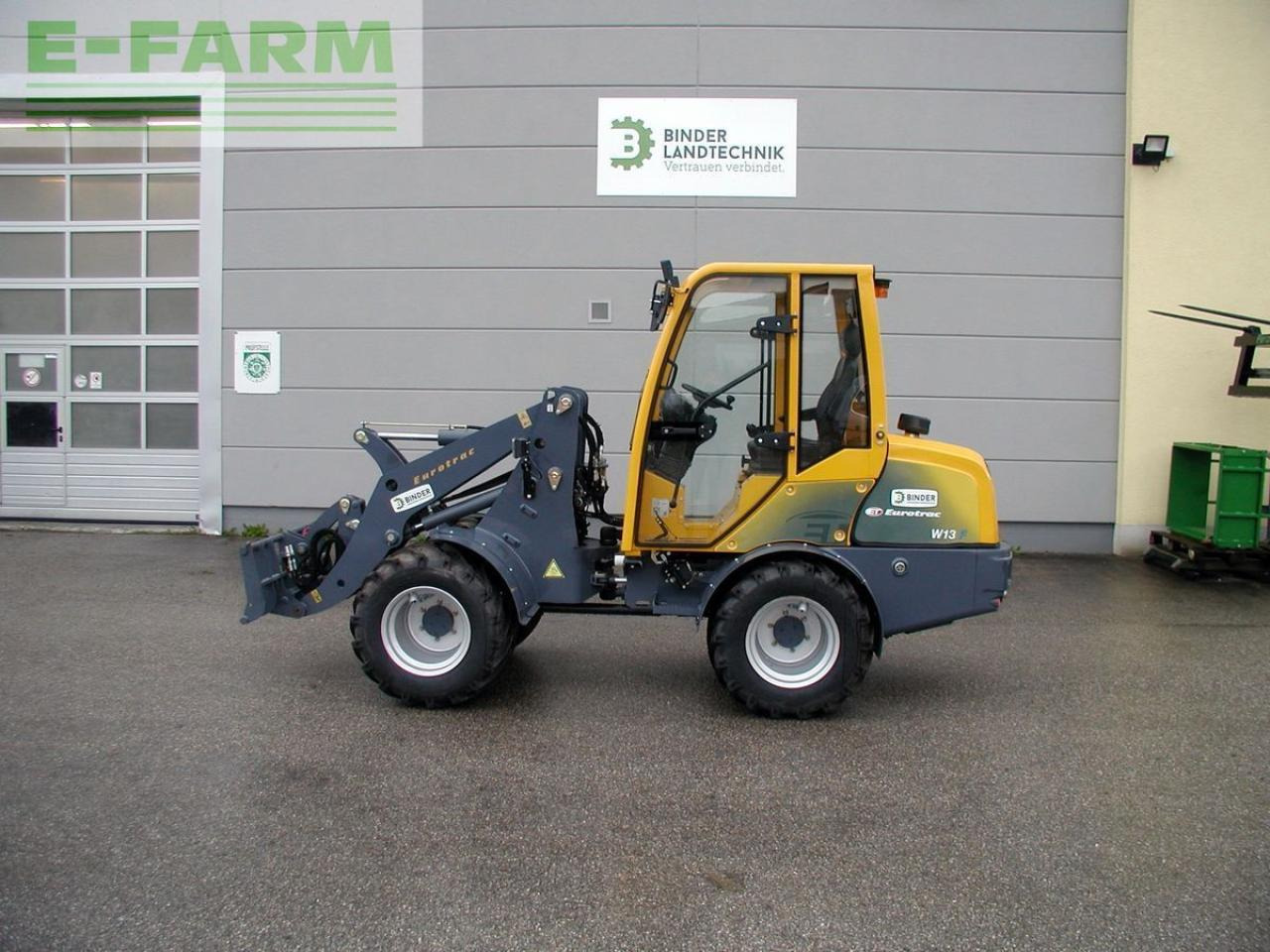 Eurotrac 850 / w13-cf hoflader - Minibagger: das Bild 5 Eurotrac 850 / w13-cf hoflader - Minibagger: das Bild 5