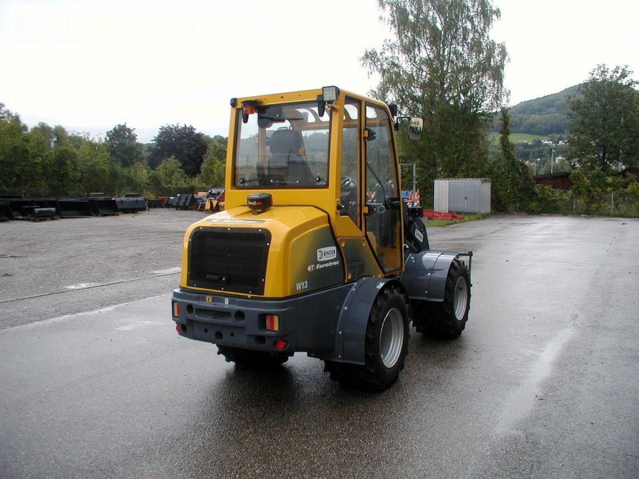 Eurotrac 850 / w13-cf hoflader - Minibagger: das Bild 3 Eurotrac 850 / w13-cf hoflader - Minibagger: das Bild 3