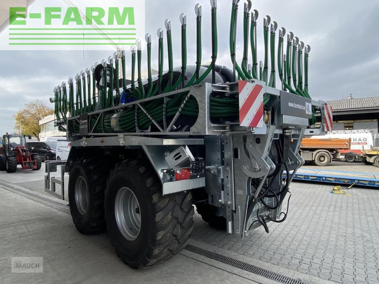 Güllefass Farmtech polycis 1400 + schleppschuhverteiler condor 15.0: das Bild 7 Güllefass Farmtech polycis 1400 + schleppschuhverteiler condor 15.0: das Bild 7