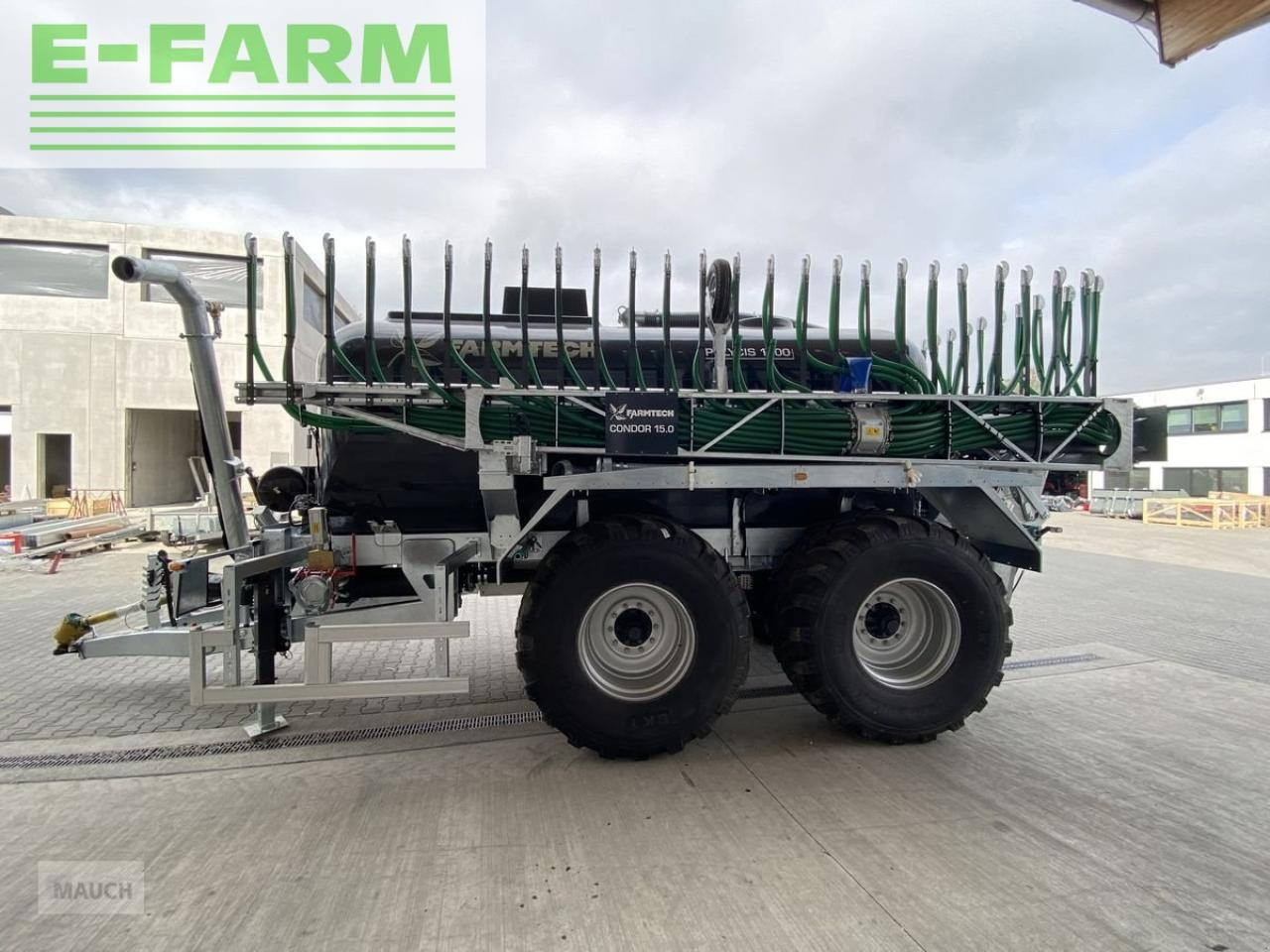 Farmtech polycis 1400 + schleppschuhverteiler condor 15.0 - Güllefass: das Bild 4 Farmtech polycis 1400 + schleppschuhverteiler condor 15.0 - Güllefass: das Bild 4