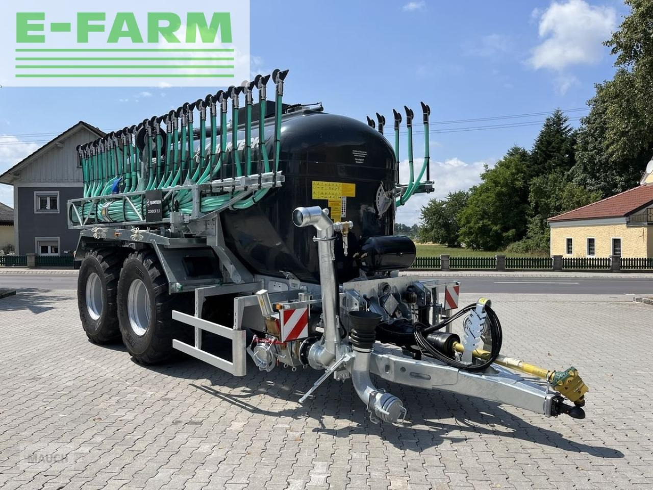Farmtech polycis 1550 + condor 15.0 - Güllefass: das Bild 2 Farmtech polycis 1550 + condor 15.0 - Güllefass: das Bild 2