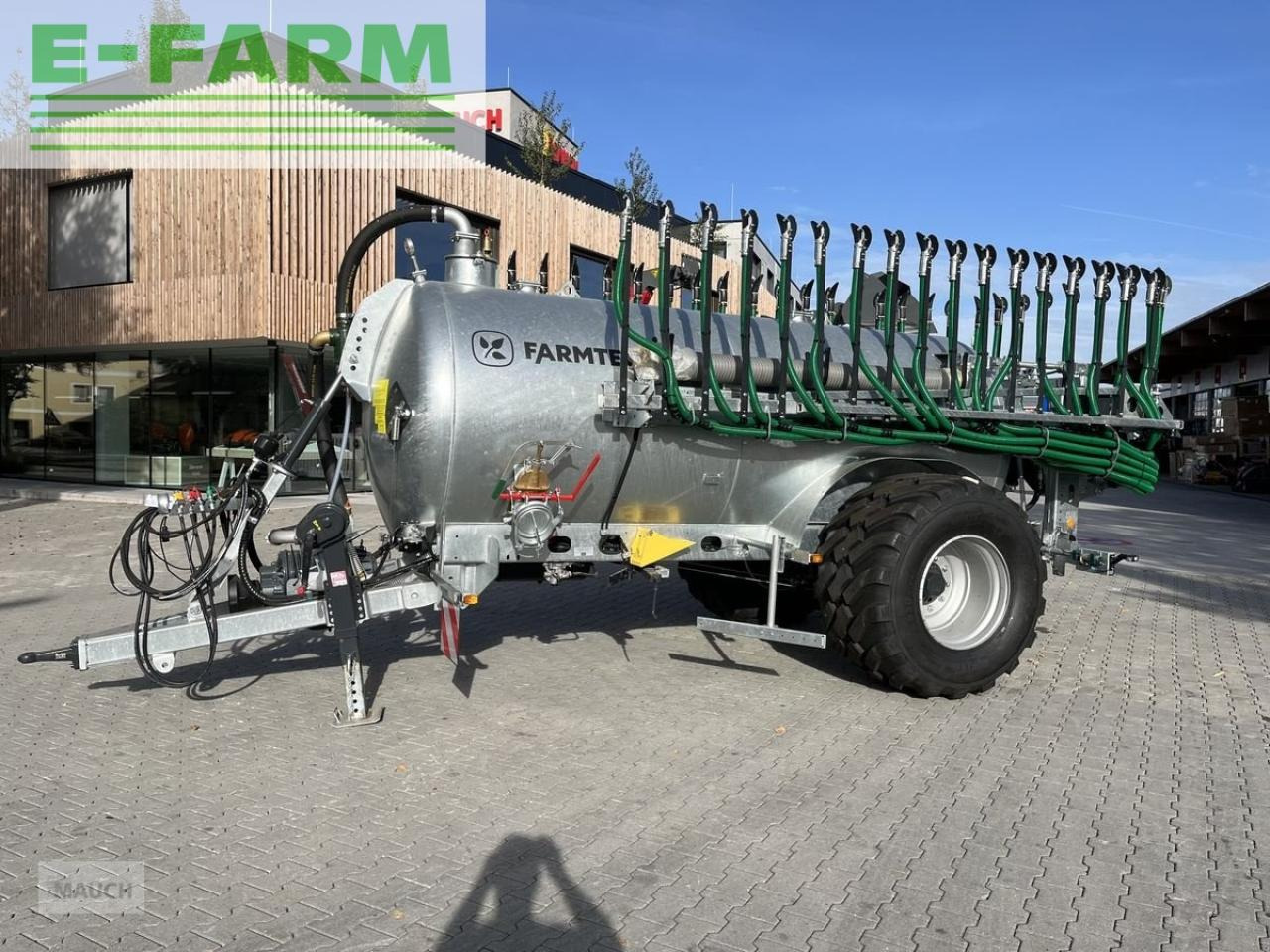 Farmtech supercis 800 mit condor 10.5 - Traktor: das Bild 1 Farmtech supercis 800 mit condor 10.5 - Traktor: das Bild 1