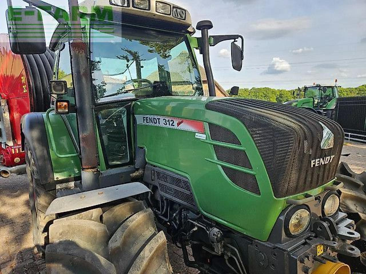 Fendt 312 vario ( 310 311 313 ) - Traktor: das Bild 4 Fendt 312 vario ( 310 311 313 ) - Traktor: das Bild 4